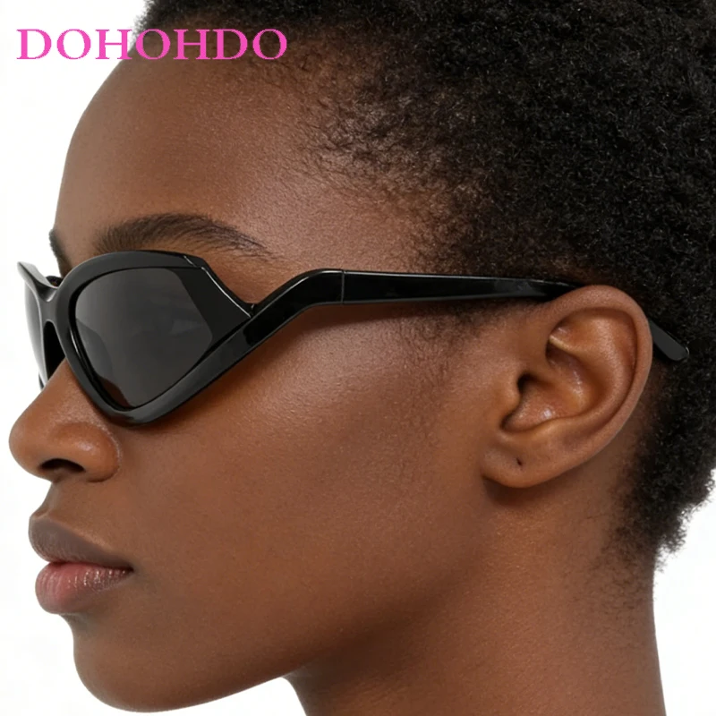 Fashion Hip-hop Punk Cool Women Sunglasses Luxury Brand Men Sun Glasses Summer Traveling Driving Trendy Y2K Eyewear Lentes UV400
Fashion Hip-hop Punk Cool Women Sunglasses Luxury Brand Men Sun Glasses Summer Traveling Driving Trendy Y2K Eyewear Lentes UV400