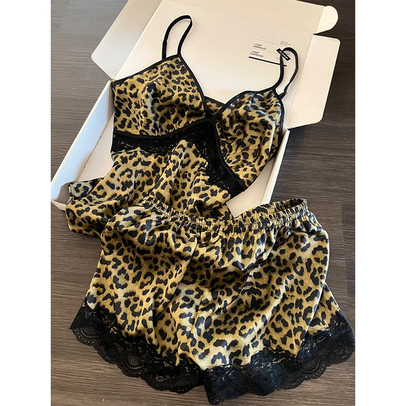 Sexy Renda Guarnição Camisola Conjunto Tamanho Grande Casa Usar Cinta Pijamas Conjunto De Duas Peças Venda Quente 2026
Sexy Renda Guarnição Camisola Conjunto Tamanho Grande Casa Usar Cinta Pijamas Conjunto De Duas Peças Venda Quente 2026