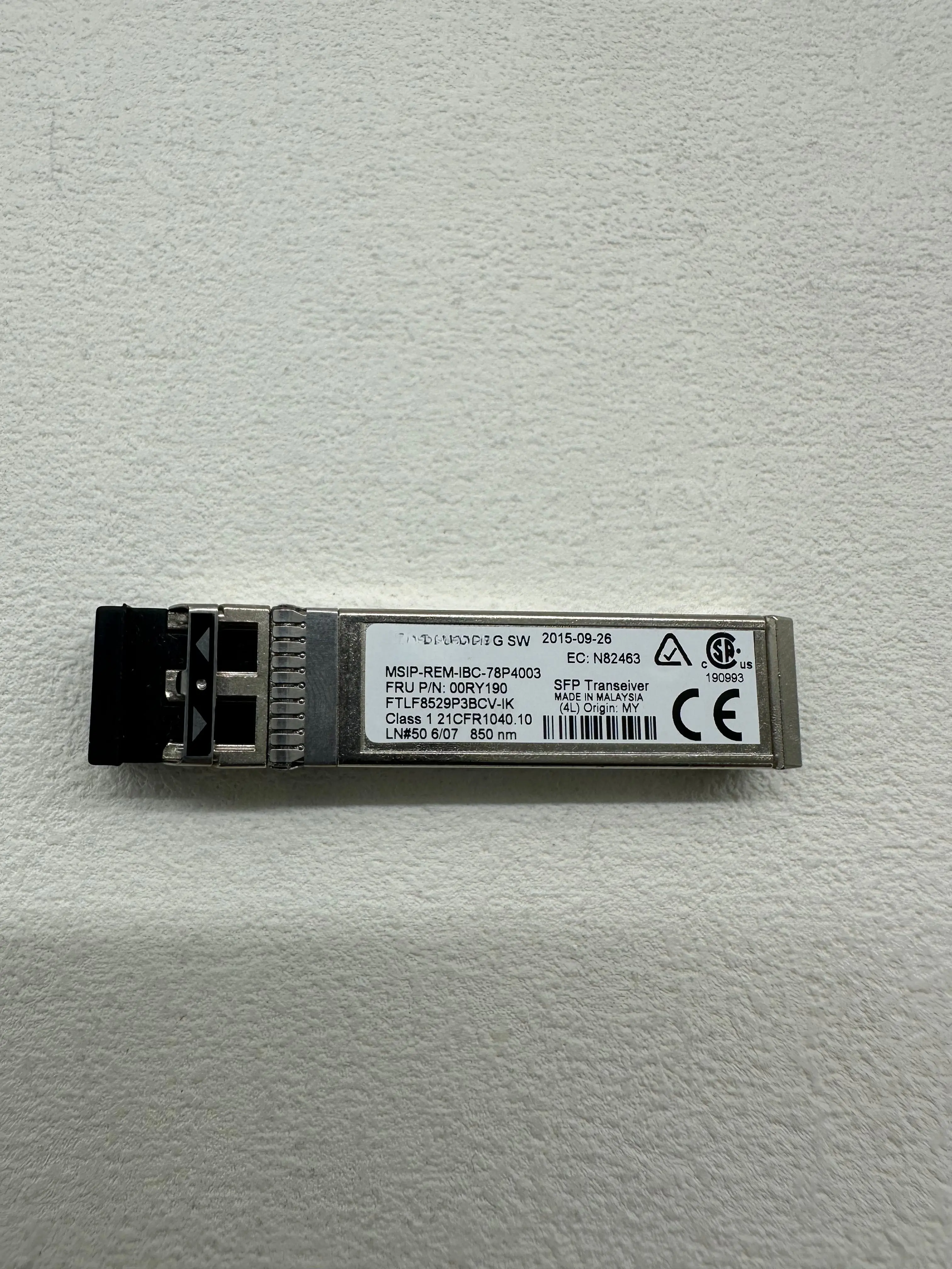 FTLF8529P38CV-IK 16GFC SFP+ 850nm 100m LC MMF Transceiver Module
FTLF8529P38CV-IK 16GFC SFP+ 850nm 100m LC MMF Transceiver Module