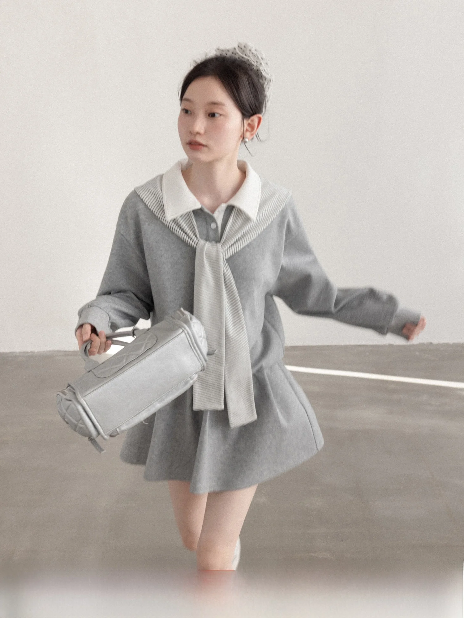 Gray Korean Style Long Sleeve Hoodie A-Line Dress Women's Spring Versatile Skirt Casual High Waist Single Button Cotton Blend
Gray Korean Style Long Sleeve Hoodie A-Line Dress Women's Spring Versatile Skirt Casual High Waist Single Button Cotton Blend