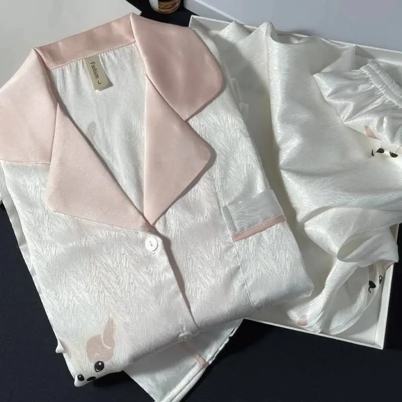Pajamas Women's Ice Silk Long-sleeved Pijamas Ins Style 2025 New Sleepwear Can Be Worn Outside Thin High-end Loungewear 2pcs
Pajamas Women's Ice Silk Long-sleeved Pijamas Ins Style 2025 New Sleepwear Can Be Worn Outside Thin High-end Loungewear 2pcs