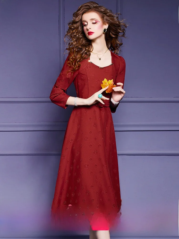 Red Embossed Floral Square Neck Midi Dress Women's Spring Fashion Slim Fit A-Line Skirt New Year's Clothing City Commute
Red Embossed Floral Square Neck Midi Dress Women's Spring Fashion Slim Fit A-Line Skirt New Year's Clothing City Commute