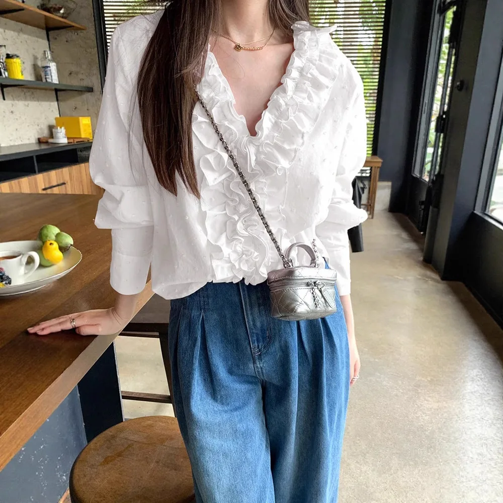 Autumn and Spring Individual Women's Double-layered Three-dimensional Wooden Ear V-neck Solid Color Casual Long-sleeve Shirt
Autumn and Spring Individual Women's Double-layered Three-dimensional Wooden Ear V-neck Solid Color Casual Long-sleeve Shirt