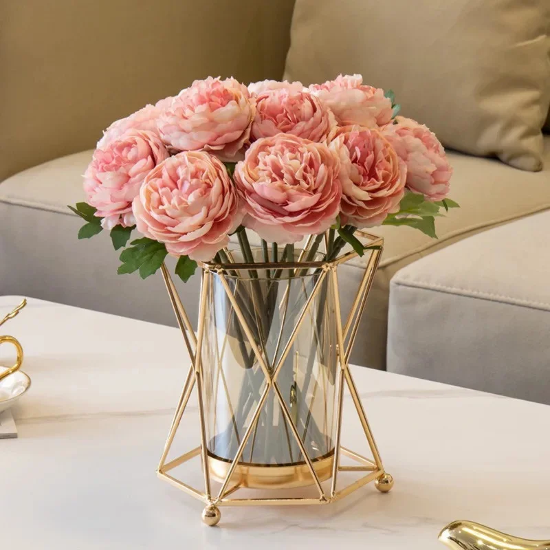 Luxury Wrought Iron Glass Vase - Dining Table Centerpiece, Hydroponic Flower Vase, Geometric Vase & Home Decor
Luxury Wrought Iron Glass Vase - Dining Table Centerpiece, Hydroponic Flower Vase, Geometric Vase & Home Decor