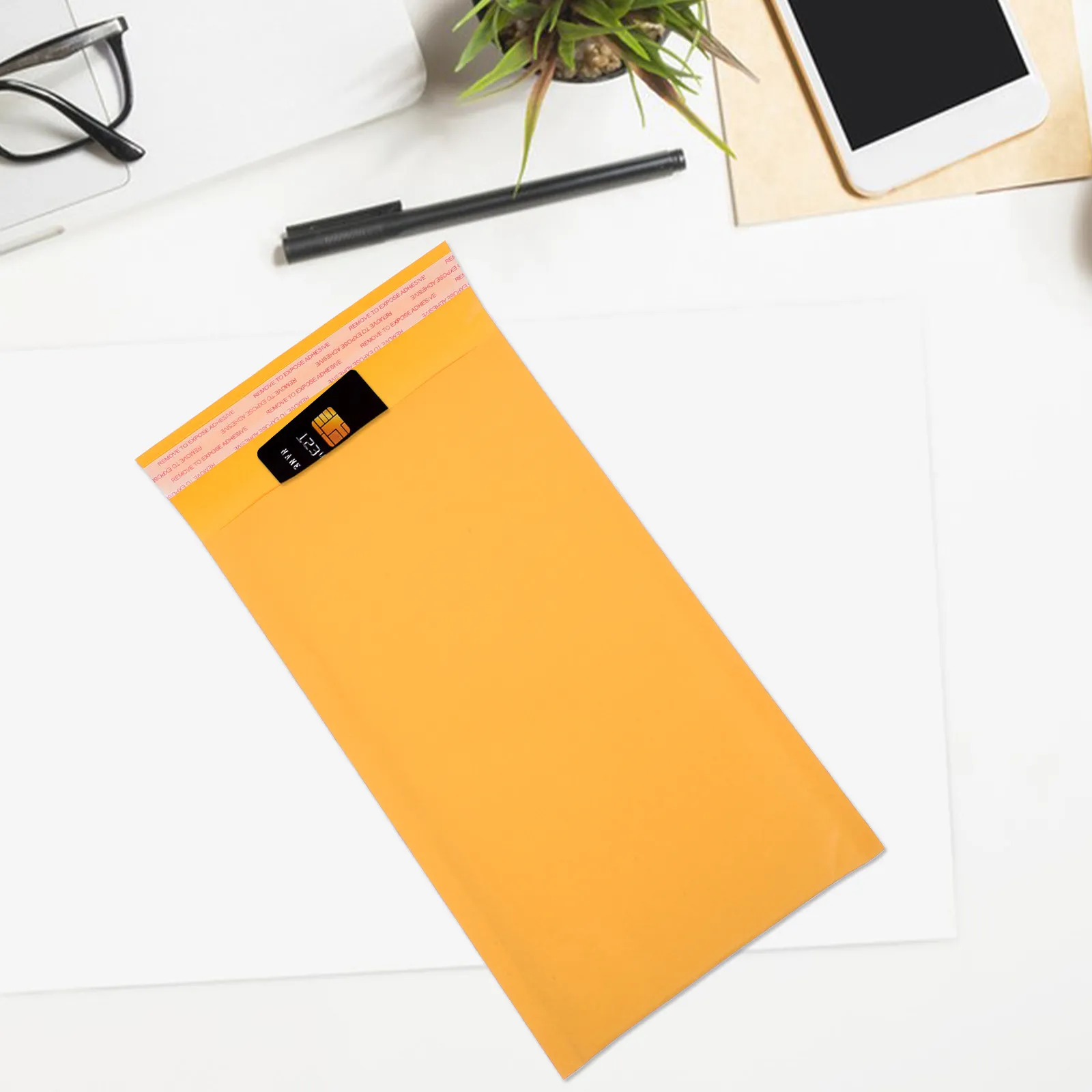 25 шт. ярко-желтых почтовых пакетов из крафт-бумаги с пузырчатой пленкой, самоклеящиеся, для отправки фотографий, коллекционных карточек, ювелирных изделий
25 шт. ярко-желтых почтовых пакетов из крафт-бумаги с пузырчатой пленкой, самоклеящиеся, для отправки фотографий, коллекционных карточек, ювелирных изделий