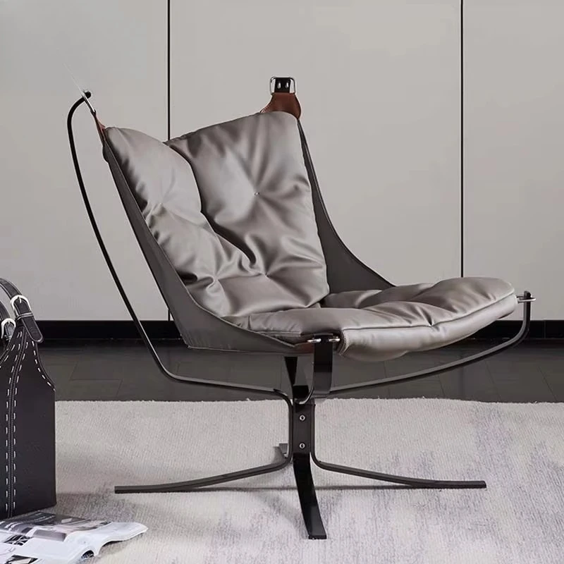 Italian style very simple chair leather modern hotel model room simple special-shaped living room metal armrest
Italian style very simple chair leather modern hotel model room simple special-shaped living room metal armrest