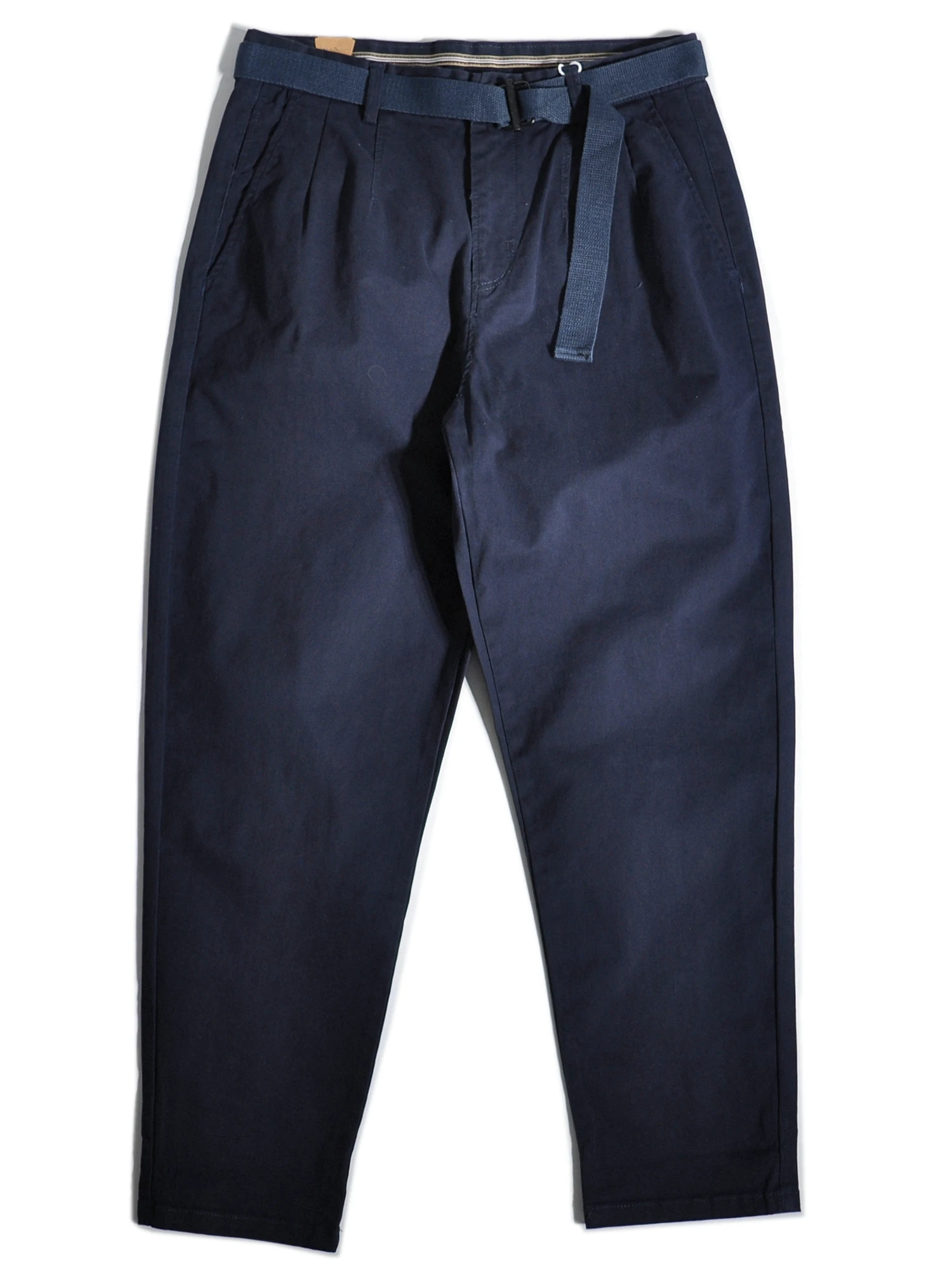 Американские ретро-брюки чинос из хлопкового твила с двойными складками, свободного прямого кроя, повседневные, эластичные, зауженные, рабочие брюки
Американские ретро-брюки чинос из хлопкового твила с двойными складками, свободного прямого кроя, повседневные, эластичные, зауженные, рабочие брюки