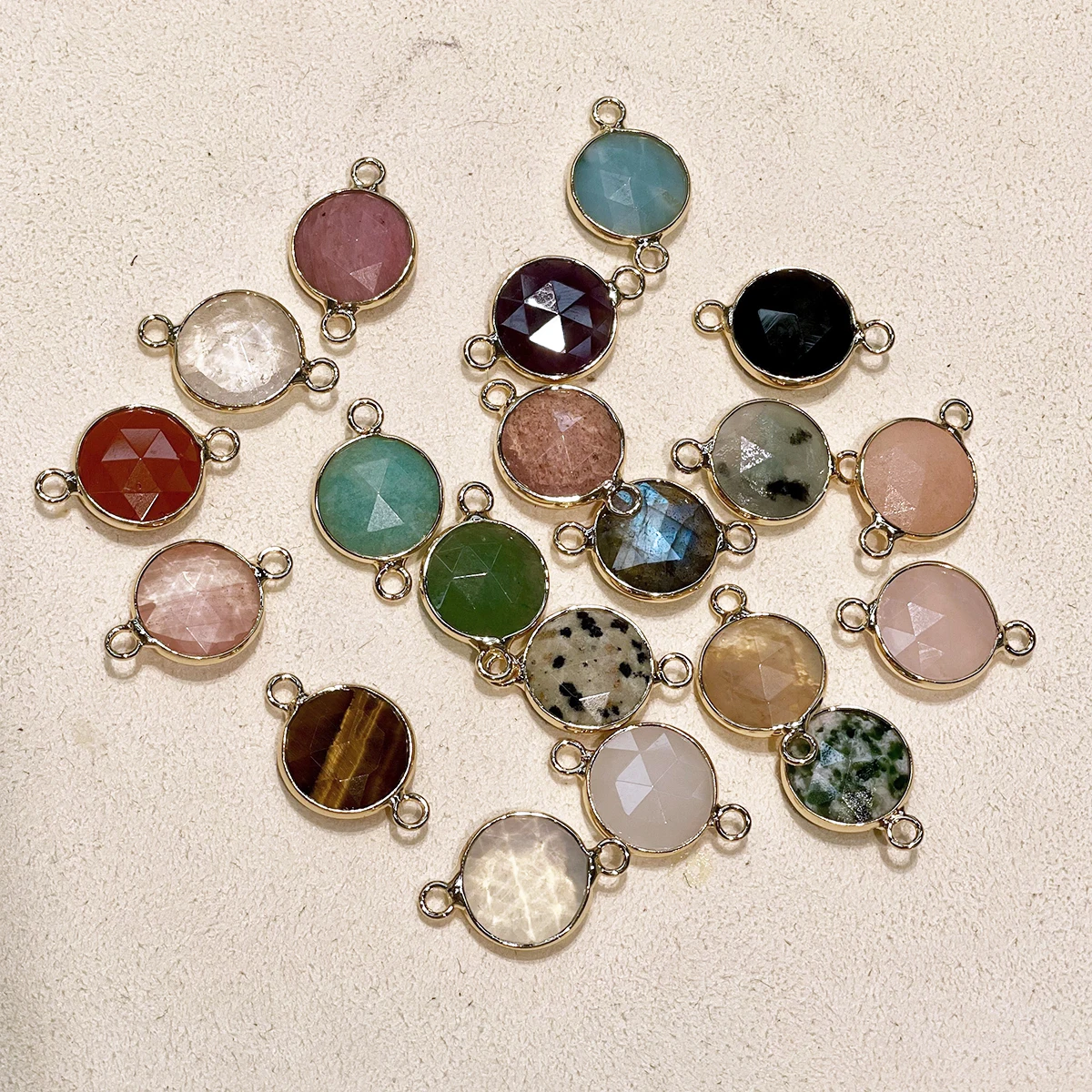 3Pcs Necklace Connector Natural Semi-Precious Amethhyst/Opal Connector For Jewelry Making DIY Necklace Bracelet Chains Accessory
3Pcs Necklace Connector Natural Semi-Precious Amethhyst/Opal Connector For Jewelry Making DIY Necklace Bracelet Chains Accessory