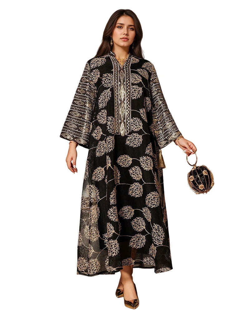 Elegant Embroidered Mesh Dress Sleeve Slit Neck V Long Skirt Style Breathable Spring Summer High Waist A-Line Gown for Women
Elegant Embroidered Mesh Dress Sleeve Slit Neck V Long Skirt Style Breathable Spring Summer High Waist A-Line Gown for Women