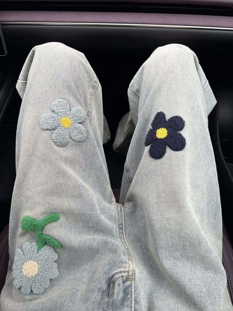 Light Blue Embroidered Floing Jeans Men's Slim Fit Casual Long Pants Spring Summer American Design Sle Wear Resistant
Light Blue Embroidered Floing Jeans Men's Slim Fit Casual Long Pants Spring Summer American Design Sle Wear Resistant