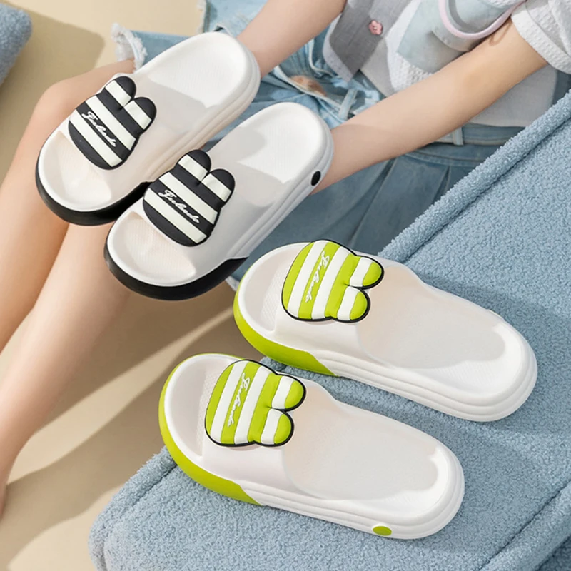 Casual Platform Women's Slippers Home Cartoon Designer Summer Sandals Fashion Bathroom Woman Shoes Indoor Outdoor Beach Slides
Casual Platform Women's Slippers Home Cartoon Designer Summer Sandals Fashion Bathroom Woman Shoes Indoor Outdoor Beach Slides