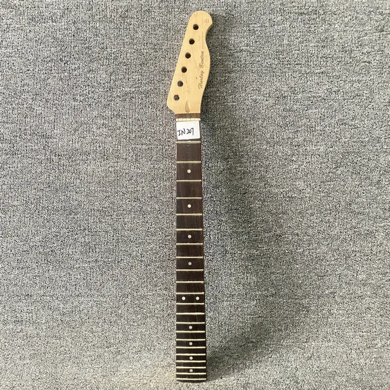IN207 Old Version HarleyBenton Tele Electric Guitar Semi Finishing TL Guitar Neck with Damages for DIY
IN207 Old Version HarleyBenton Tele Electric Guitar Semi Finishing TL Guitar Neck with Damages for DIY
