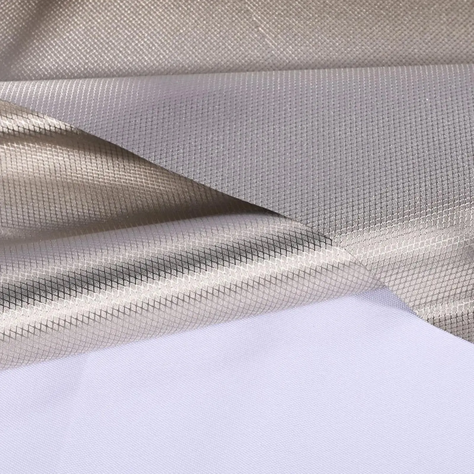 Protection Radiation Shielding Fabric EMI Proof Conductive Nickel Copper Cloth for Wireless Signal Blocker
Protection Radiation Shielding Fabric EMI Proof Conductive Nickel Copper Cloth for Wireless Signal Blocker