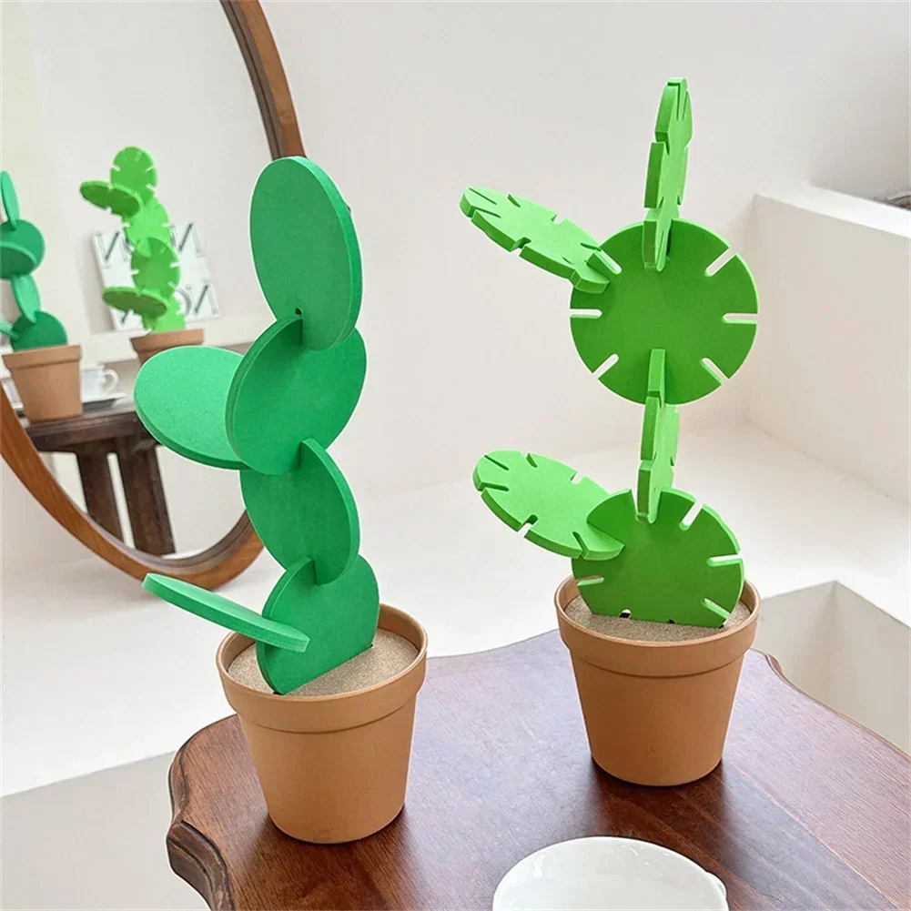 6 Pcs Coaster Set for Home and Restaurant Use Heat Insulation Table Mats with Unique Design for Desktop Decoration
6 Pcs Coaster Set for Home and Restaurant Use Heat Insulation Table Mats with Unique Design for Desktop Decoration