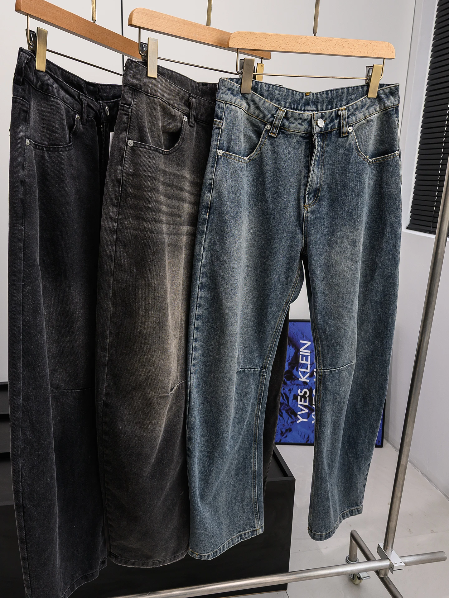 Fashionable Washed Loose Casual Men's Jeans Bent Knife Pants Style Spring Summer Straight Leg Jeans Trendy Loose Fit Straight...
Fashionable Washed Loose Casual Men's Jeans Bent Knife Pants Style Spring Summer Straight Leg Jeans Trendy Loose Fit Straight...