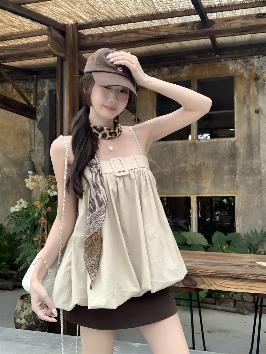 Kaki Color Sexy Backless Strap Vest Women Summer Sleeveless Outdoor Wear Loose Short Bloom Top Commute Style Pure Color Daily...
Kaki Color Sexy Backless Strap Vest Women Summer Sleeveless Outdoor Wear Loose Short Bloom Top Commute Style Pure Color Daily...