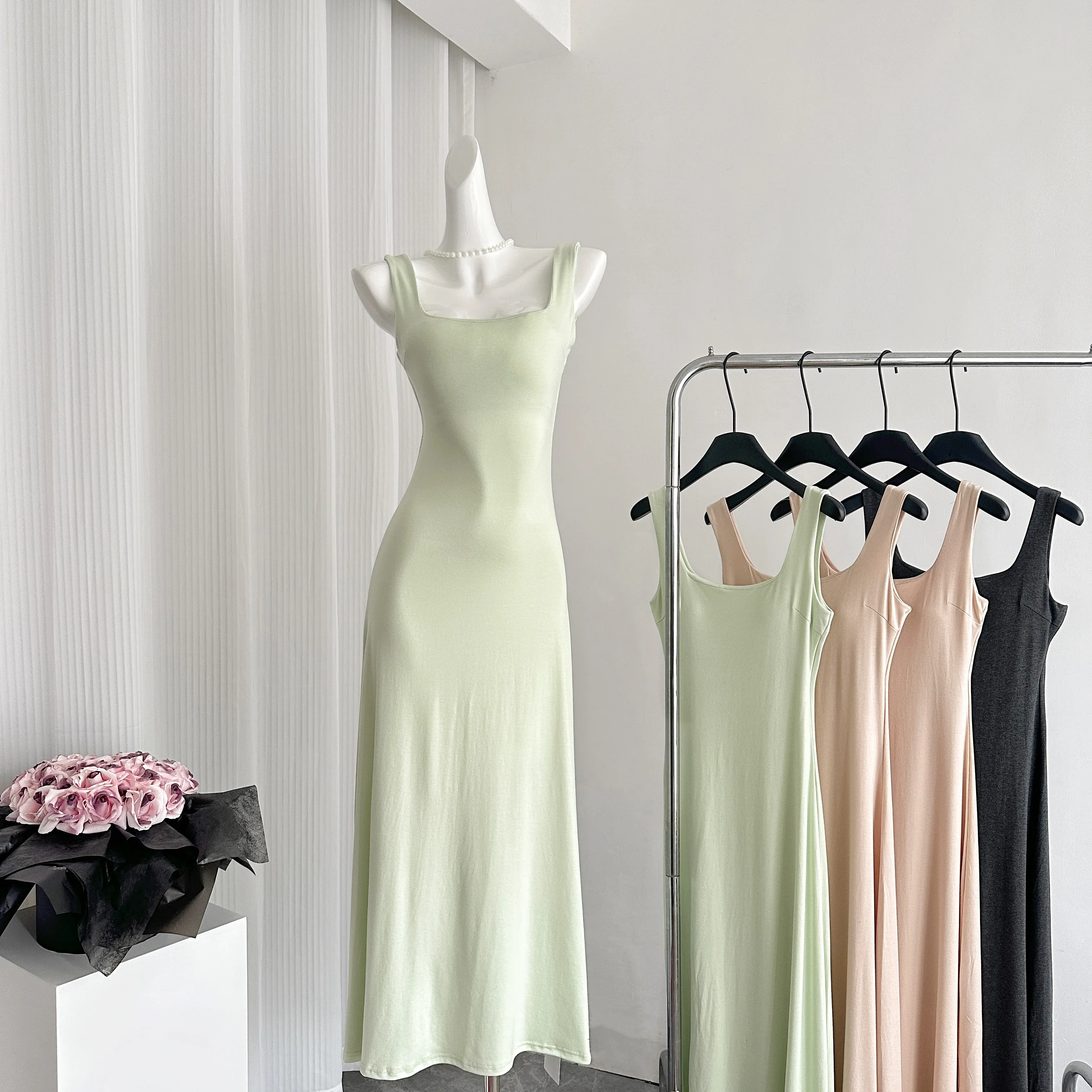 Strap Dress Summer Solid Color Versatile Waist Square Neck Tank Top Solid Color Long Dress Fashionable and Elegant Women
Strap Dress Summer Solid Color Versatile Waist Square Neck Tank Top Solid Color Long Dress Fashionable and Elegant Women