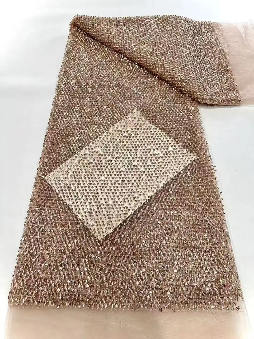 Luxury Sequins Lace Fabric 2025 High Quality French African Net Beaded Lace Fabric Nigerian Embroidery Fabric For Wedding Party
Luxury Sequins Lace Fabric 2025 High Quality French African Net Beaded Lace Fabric Nigerian Embroidery Fabric For Wedding Party
