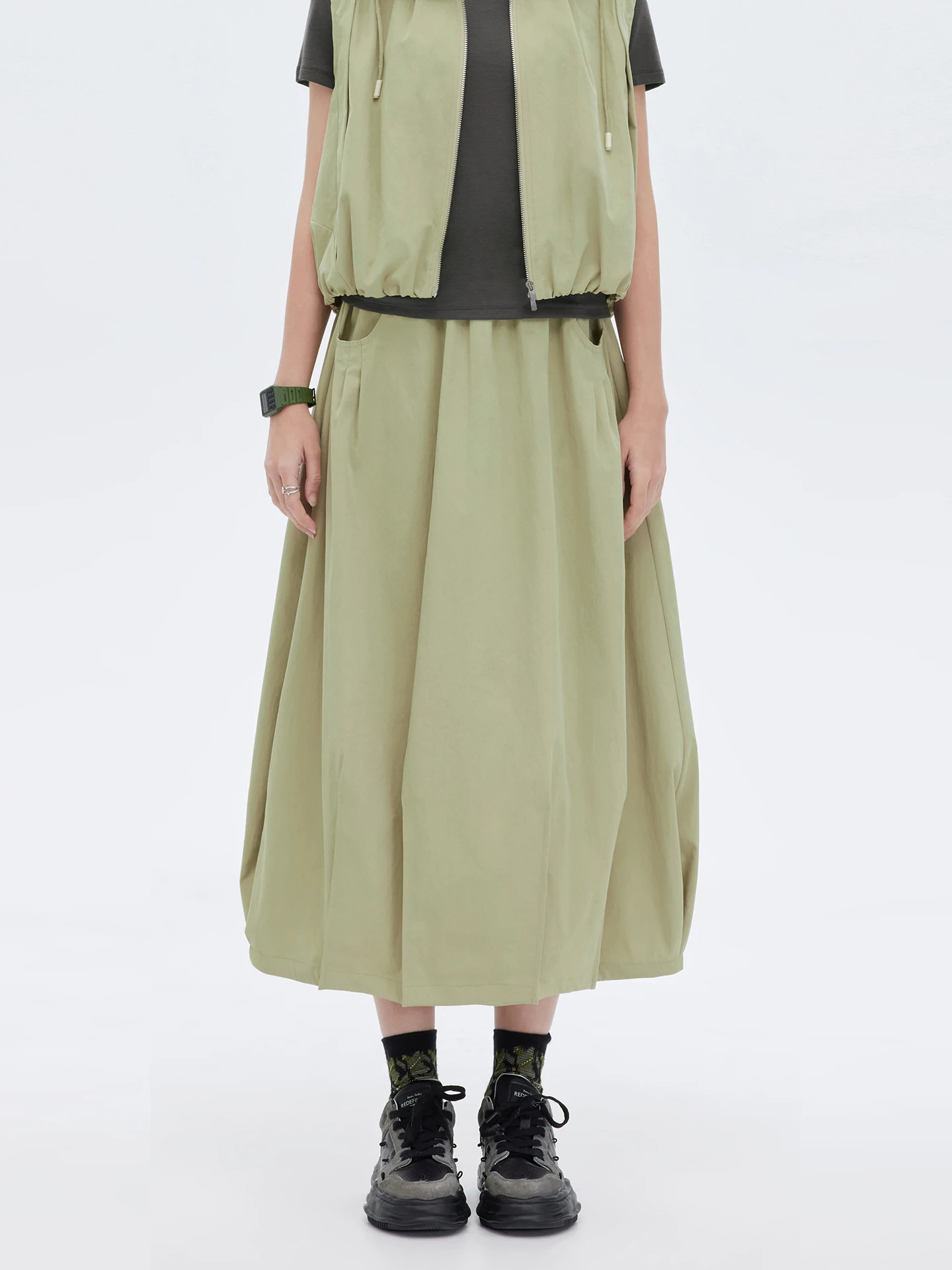 Юбка А-силуэта с высокой талией, плиссированная, миди, из полиэстера, повседневная, для офиса, цвет хаки
Юбка А-силуэта с высокой талией, плиссированная, миди, из полиэстера, повседневная, для офиса, цвет хаки