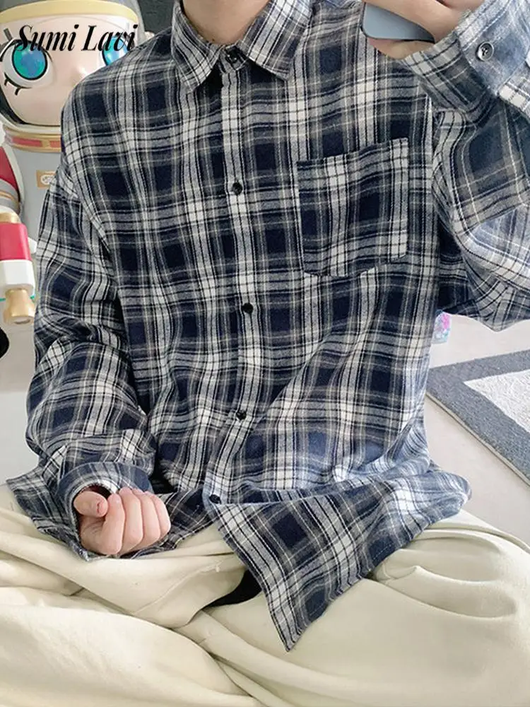 Повседневные мужские рубашки с длинным рукавом, весенне-осенние винтажные рубашки с отложным воротником на пуговицах, топы, мужская одежда, модные клетчатые рубашки 
Повседневные мужские рубашки с длинным рукавом, весенне-осенние винтажные рубашки с отложным воротником на пуговицах, топы, мужская одежда, модные клетчатые рубашки