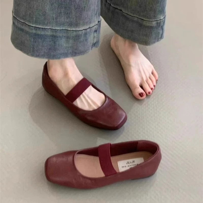 Women's Mary Jane Shoes 2026 Spring Autumn New Fashion Square Toe Flats Elegant Feminine Casual Single Shoes
Women's Mary Jane Shoes 2026 Spring Autumn New Fashion Square Toe Flats Elegant Feminine Casual Single Shoes