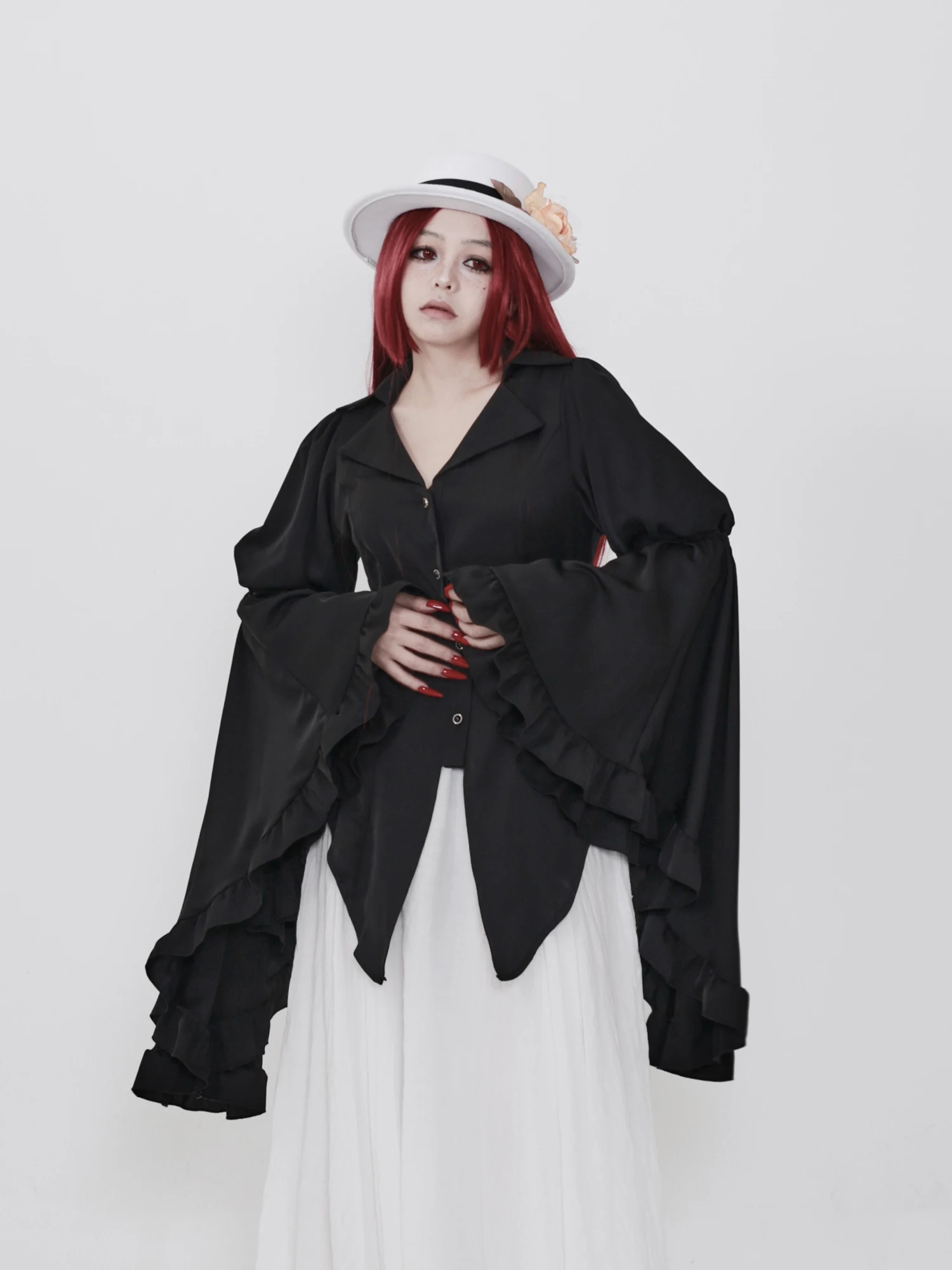 Slim Fit Long Sleeve Shirt Black Wings Hem Trim Dark Style Bell Sleeve Women's Fashion plus Size Top Elegant Slimming
Slim Fit Long Sleeve Shirt Black Wings Hem Trim Dark Style Bell Sleeve Women's Fashion plus Size Top Elegant Slimming