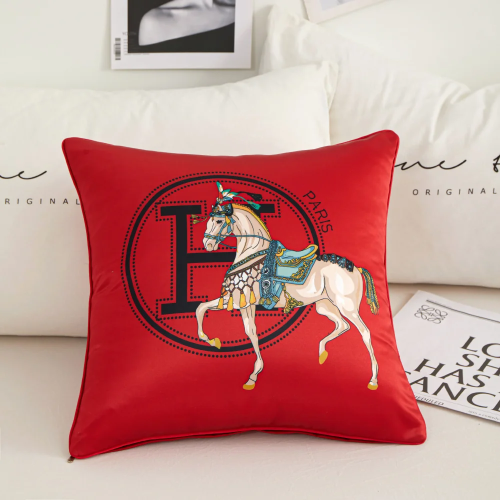 New Tribute Satin Letter H Horse Printed Cushion Cover Modern Simple Style Throw Pillow Case Home Decor Sofa Car Seat Pillowcase
New Tribute Satin Letter H Horse Printed Cushion Cover Modern Simple Style Throw Pillow Case Home Decor Sofa Car Seat Pillowcase