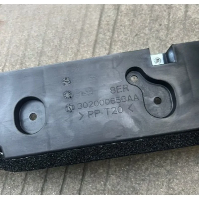 302000653AA Оригинальный 1 шт. верхний дефлектор воздуха в сборе для Chery Tiggo 7 7plus
302000653AA Оригинальный 1 шт. верхний дефлектор воздуха в сборе для Chery Tiggo 7 7plus