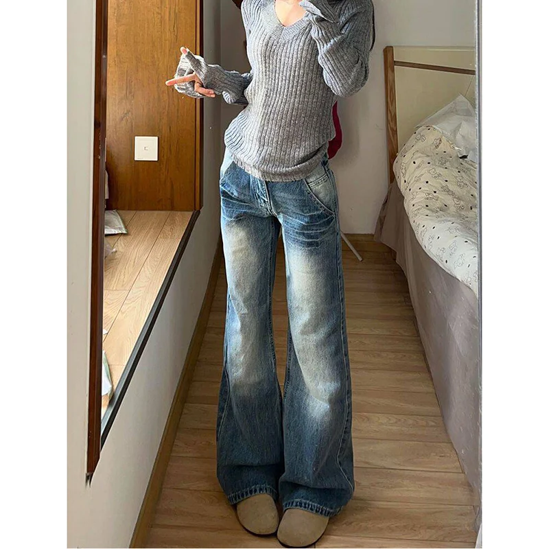 High Waist Flared Wide Leg Straight Cut Jeans Women's Premium Jeans Guangzhou Xintang Trendy High Waist Extended Length Denim
High Waist Flared Wide Leg Straight Cut Jeans Women's Premium Jeans Guangzhou Xintang Trendy High Waist Extended Length Denim