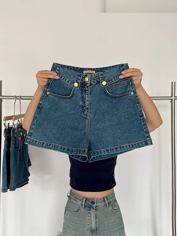 2026 Summer Denim Shorts Women's Trendy Versatile High-Waisted Loose-Fit Straight-Leg Casual Mid-Length Wide-Leg Vintage Pants
2026 Summer Denim Shorts Women's Trendy Versatile High-Waisted Loose-Fit Straight-Leg Casual Mid-Length Wide-Leg Vintage Pants