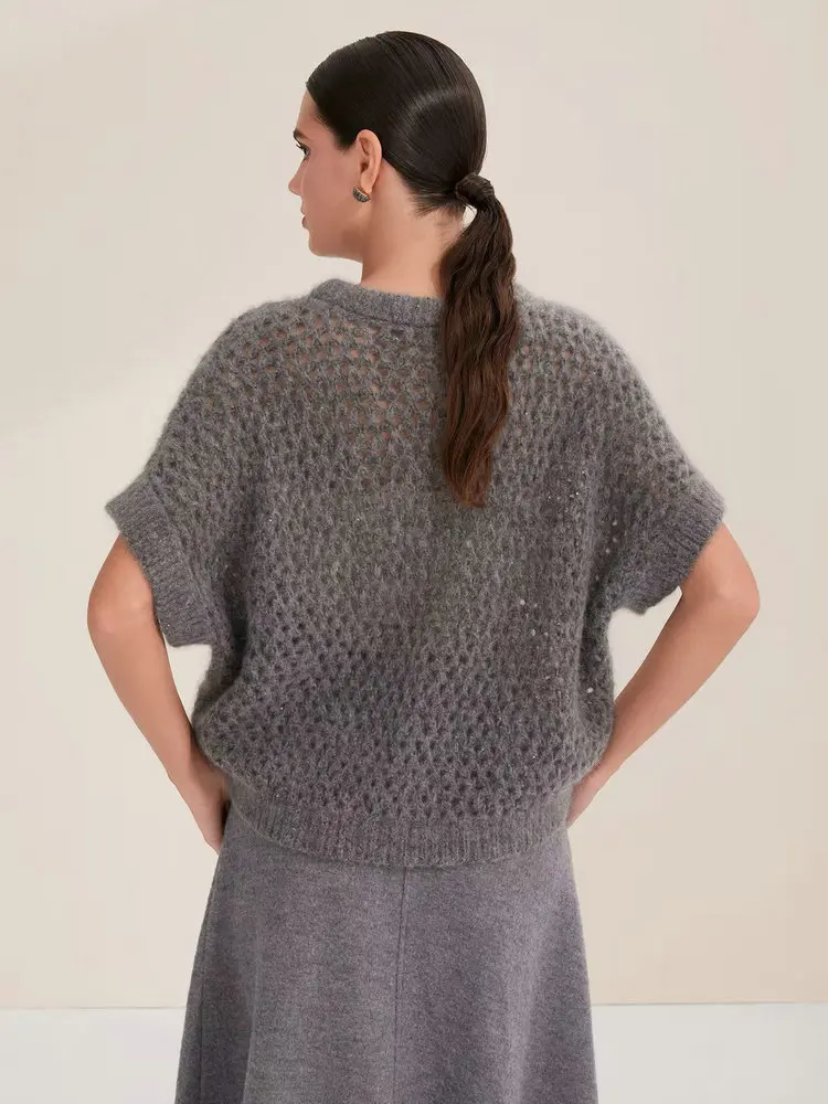 Autumn And Winter New Round Neck Sequined Alpaca Cashmere Sweater Hollow Loose Top 
Autumn And Winter New Round Neck Sequined Alpaca Cashmere Sweater Hollow Loose Top