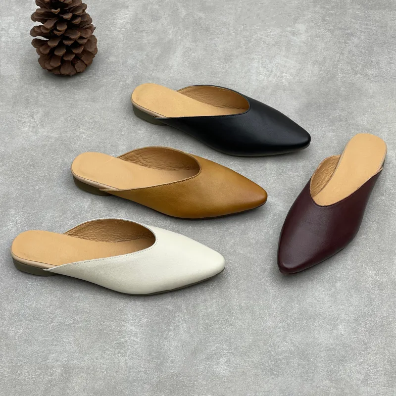 GKTINOO 2026 Новые летние женские шлепанцы с острым носком из натуральной кожи, повседневные и универсальные, из мягкой воловьей кожи, уличные слипоны
GKTINOO 2026 Новые летние женские шлепанцы с острым носком из натуральной кожи, повседневные и универсальные, из мягкой воловьей кожи, уличные слипоны