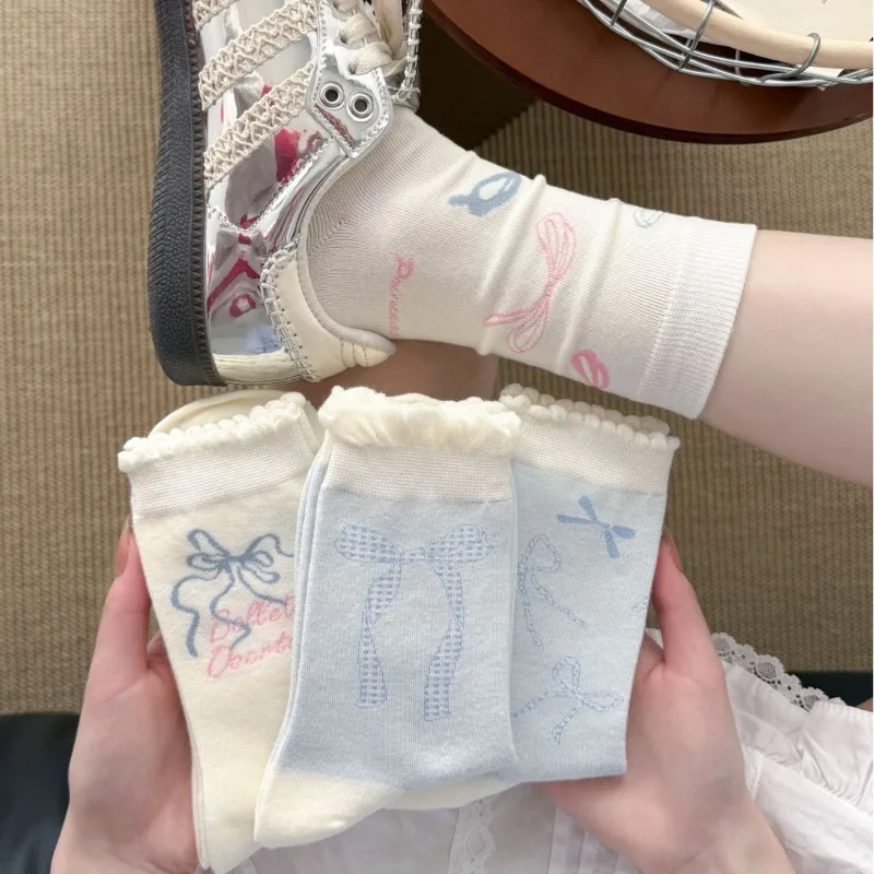Women's Sweet Bow Print Ruffle Crew Socks, Soft Breathable Cotton Blend Socks, Cute Coquette Style Socks,Daily Wear Lace Socks
Women's Sweet Bow Print Ruffle Crew Socks, Soft Breathable Cotton Blend Socks, Cute Coquette Style Socks,Daily Wear Lace Socks