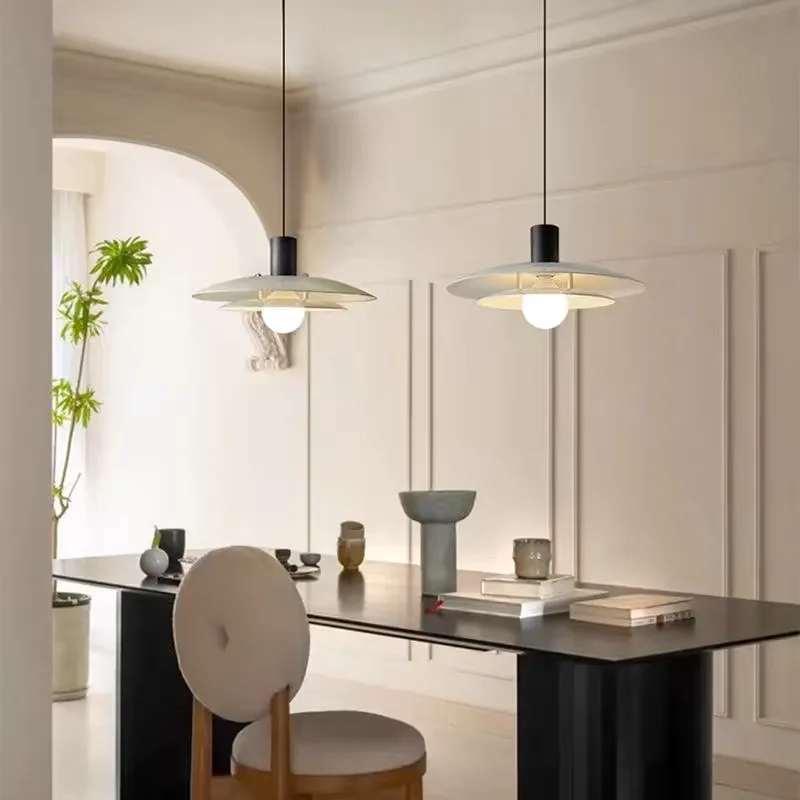 French medieval cream wind restaurant UFO chandelier ph5 simple solid wood bar bedside light luxury chandelier
French medieval cream wind restaurant UFO chandelier ph5 simple solid wood bar bedside light luxury chandelier