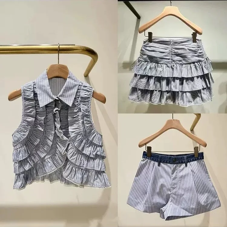 Elegant Pure Cotton Sleeveless Shirt with Ruffle Hem Striped Square Collar Top Half Skirt Shorts Spring Summer New Arrival
Elegant Pure Cotton Sleeveless Shirt with Ruffle Hem Striped Square Collar Top Half Skirt Shorts Spring Summer New Arrival