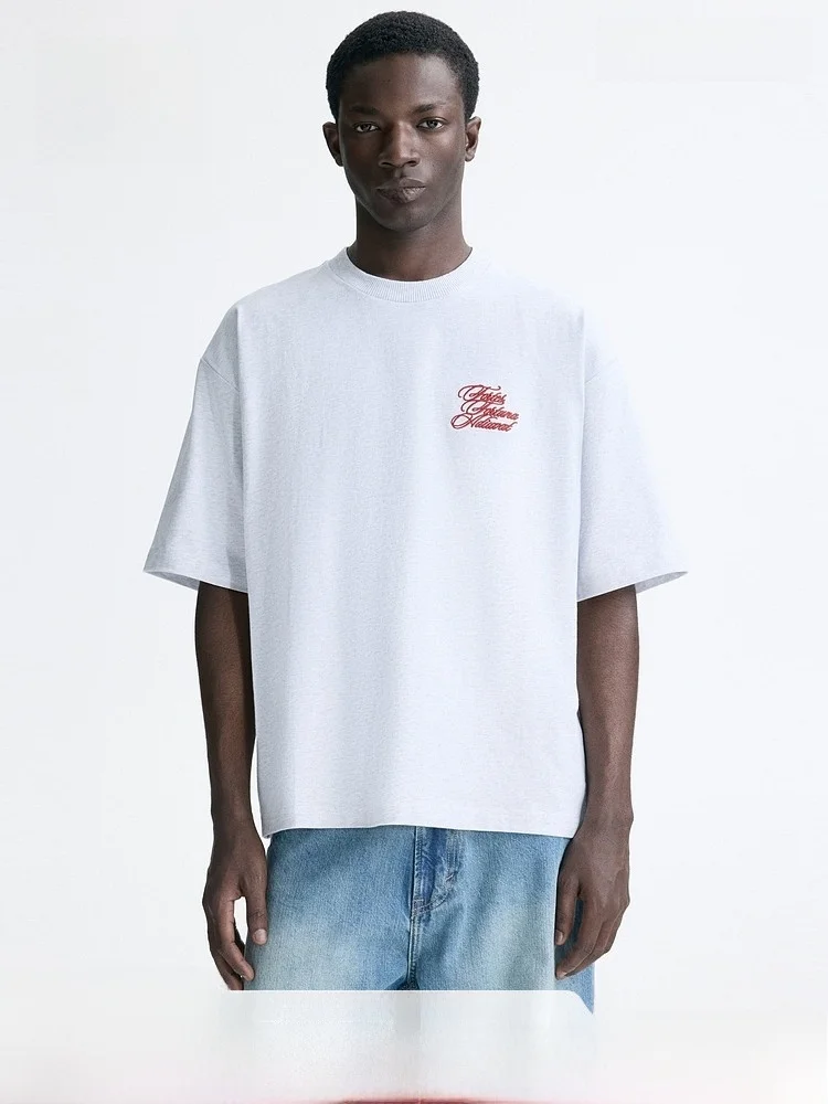 Мужская футболка свободного кроя в американском стиле с круглым вырезом и коротким рукавом, повседневная одежда, весна 2026, H&M Fashion Top 330384
Мужская футболка свободного кроя в американском стиле с круглым вырезом и коротким рукавом, повседневная одежда, весна 2026, H&M Fashion Top 330384