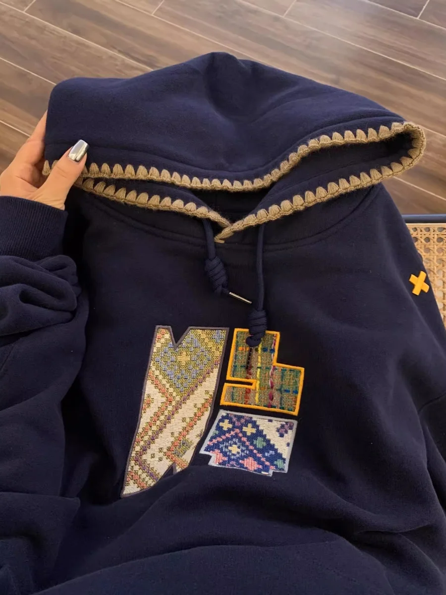 Women's Thickened Fleece Hoodie Sweatshirt Retro American Design Blue Color Outlet Store Casual Comfortable Autumn Winter Wear
Women's Thickened Fleece Hoodie Sweatshirt Retro American Design Blue Color Outlet Store Casual Comfortable Autumn Winter Wear