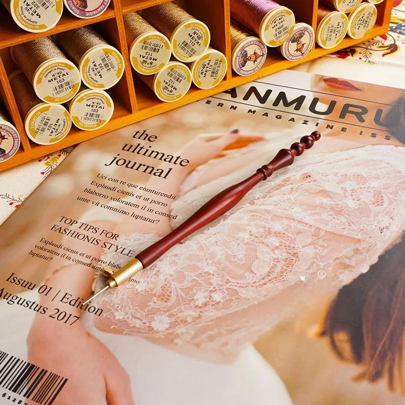 Handmade European Style Embroidery Fan French Needlework Bead Shiny DIY Clothing Tool Home Fabric Sewing Materials
Handmade European Style Embroidery Fan French Needlework Bead Shiny DIY Clothing Tool Home Fabric Sewing Materials