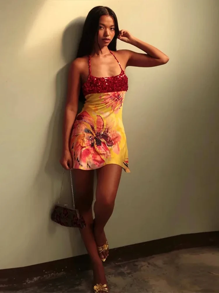 Sleeveless Women's Sexy Halter Mini Dress Red Sequin Patchwork Floral Print Satin Dresses Beach Party & Night Out Outfit 2026
Sleeveless Women's Sexy Halter Mini Dress Red Sequin Patchwork Floral Print Satin Dresses Beach Party & Night Out Outfit 2026