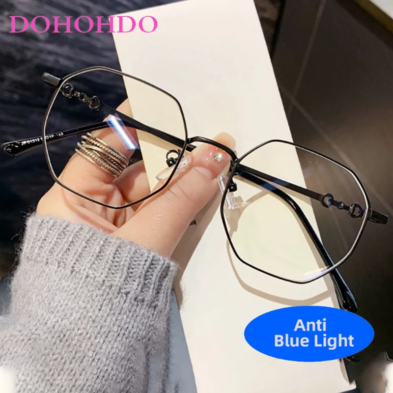 Classic Vintage Metal Big Frame Square Glasses Women Men Fashion Brand Designer Anti-Blue Light Computer Office Optical Eyewear
Classic Vintage Metal Big Frame Square Glasses Women Men Fashion Brand Designer Anti-Blue Light Computer Office Optical Eyewear