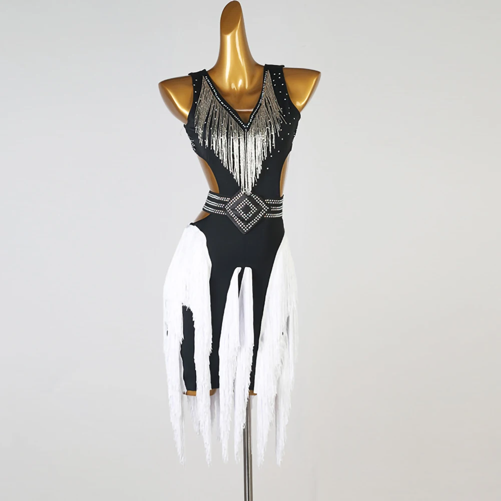 Latin Dance Dresses Red Tassel Rhinestone Line Dance Costume Black Samba Sleeveless Pipe Beads Wear Clothes Stage Novelty Use
Latin Dance Dresses Red Tassel Rhinestone Line Dance Costume Black Samba Sleeveless Pipe Beads Wear Clothes Stage Novelty Use