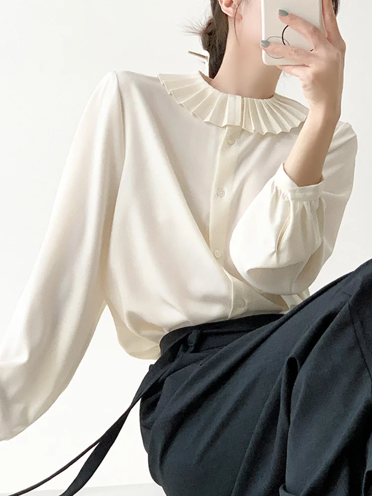 Women Beige Pleated Elegant Big Size Blouse New Lapel Long Sleeve Loose Fit Shirt Fashion Tide Spring Autumn 2022 C347
Women Beige Pleated Elegant Big Size Blouse New Lapel Long Sleeve Loose Fit Shirt Fashion Tide Spring Autumn 2022 C347