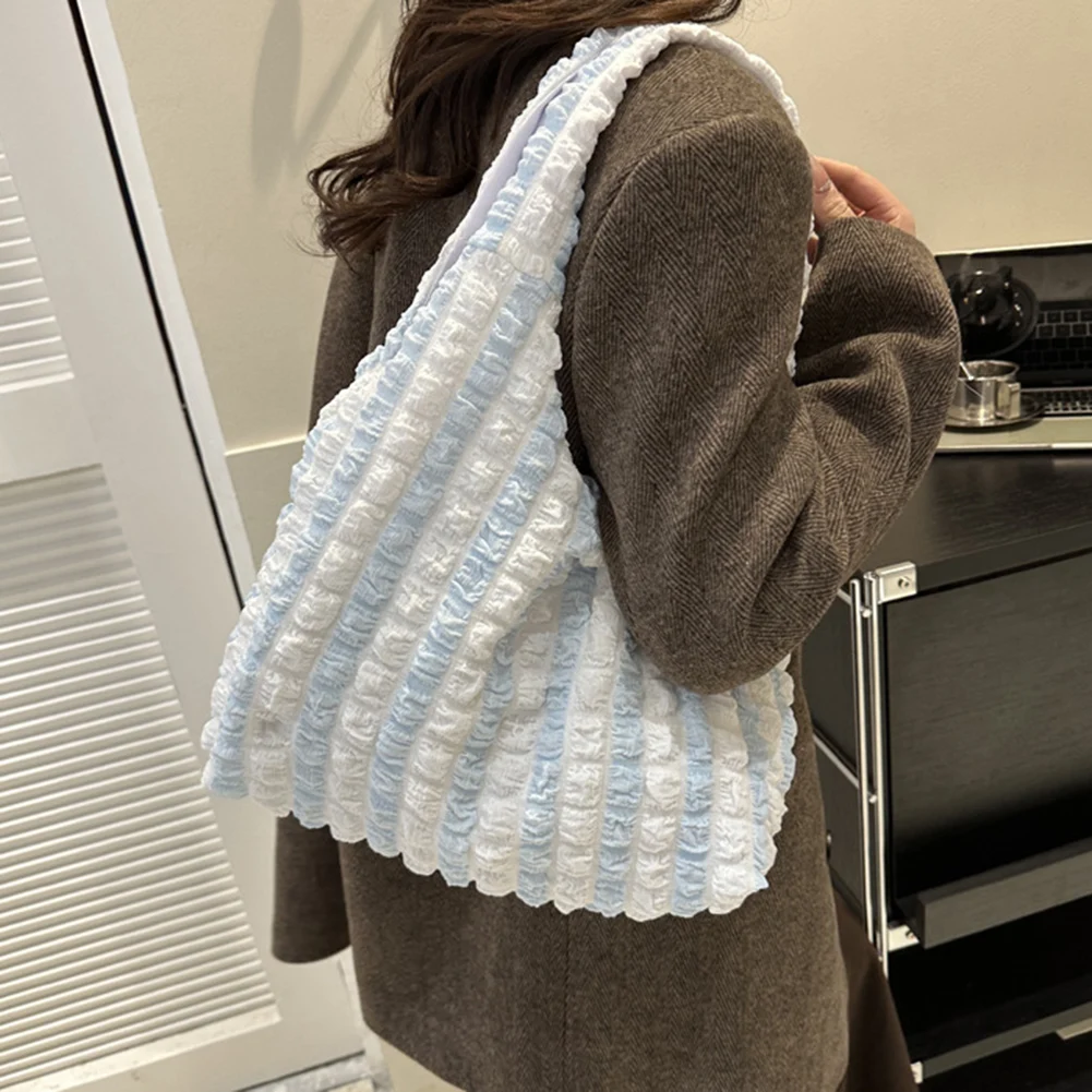 Casual Pleated Underarm Bag Multifunctional Stylish Tote Bag For Traveling Walking Camping
Casual Pleated Underarm Bag Multifunctional Stylish Tote Bag For Traveling Walking Camping