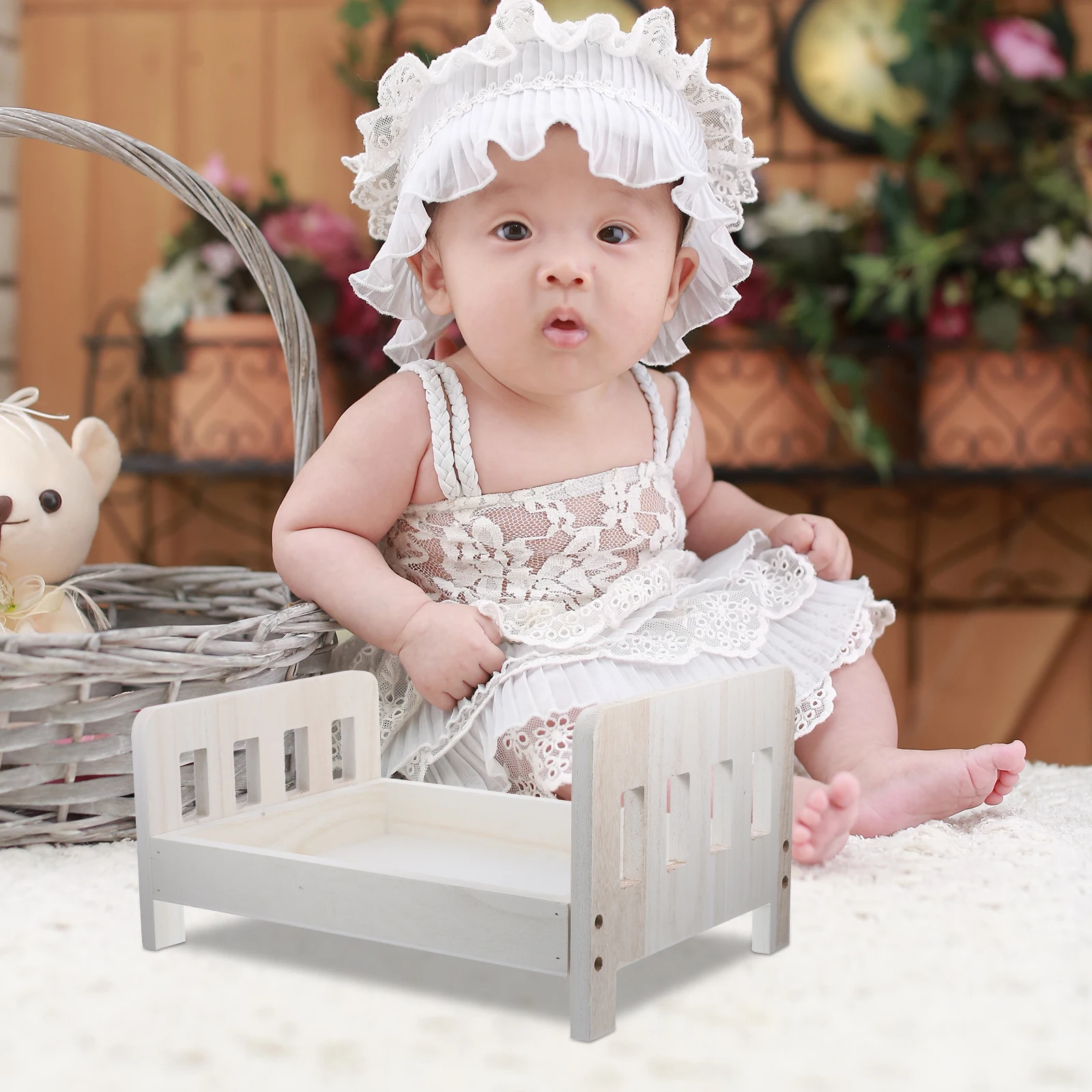 Wooden Bed Props Baby Shower Newborn Photography Outfit Mini Unique Milestone Brown Compact Size Creative
Wooden Bed Props Baby Shower Newborn Photography Outfit Mini Unique Milestone Brown Compact Size Creative