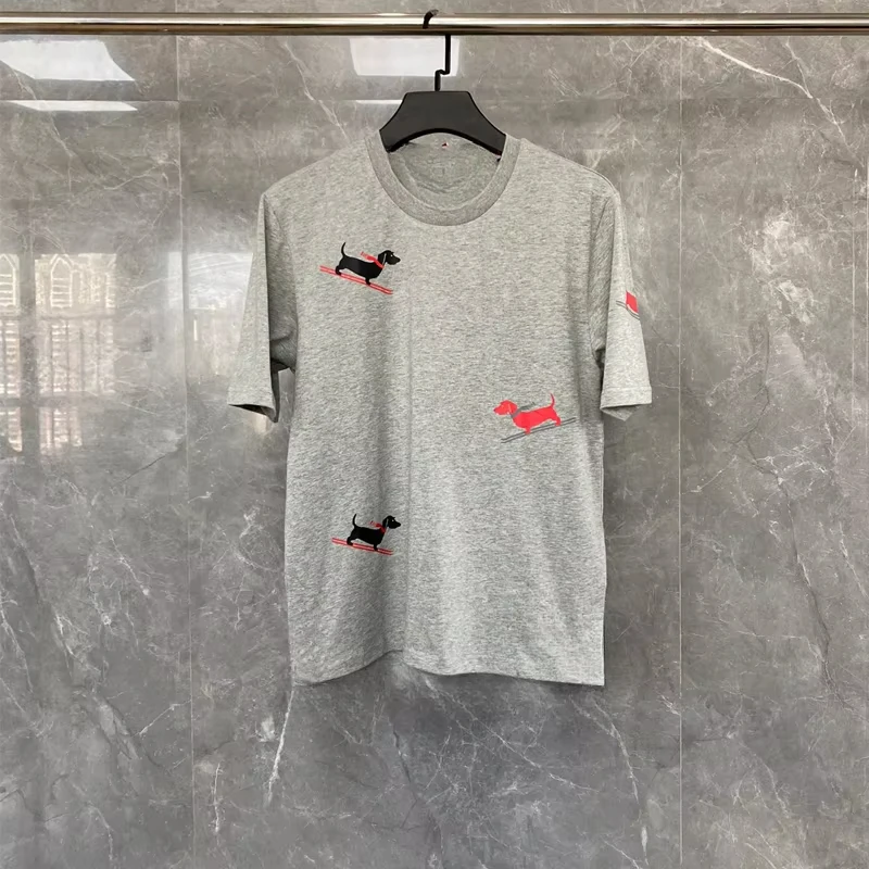 Korean Version of Men's and Women's T-shirt Summer New Round Neck Sleeve Color Printed Puppy Cotton Casual Trend Short Sleeve
Korean Version of Men's and Women's T-shirt Summer New Round Neck Sleeve Color Printed Puppy Cotton Casual Trend Short Sleeve