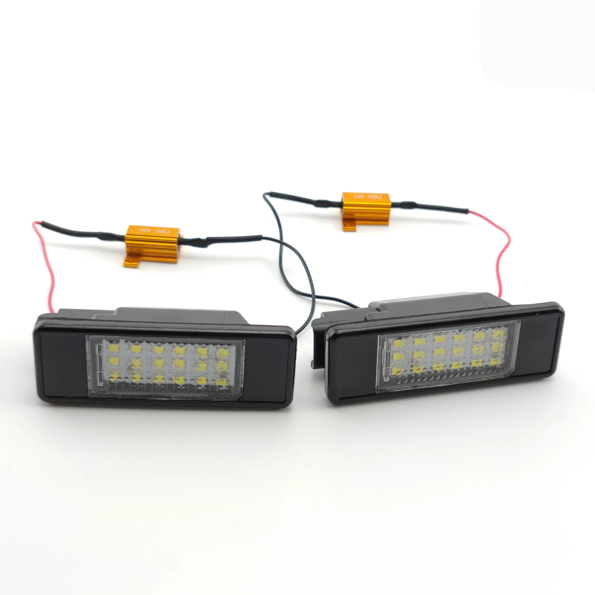 Suitable for Mercedes-Benz Viano Vito Sprinter W906 LED license plate light
Suitable for Mercedes-Benz Viano Vito Sprinter W906 LED license plate light