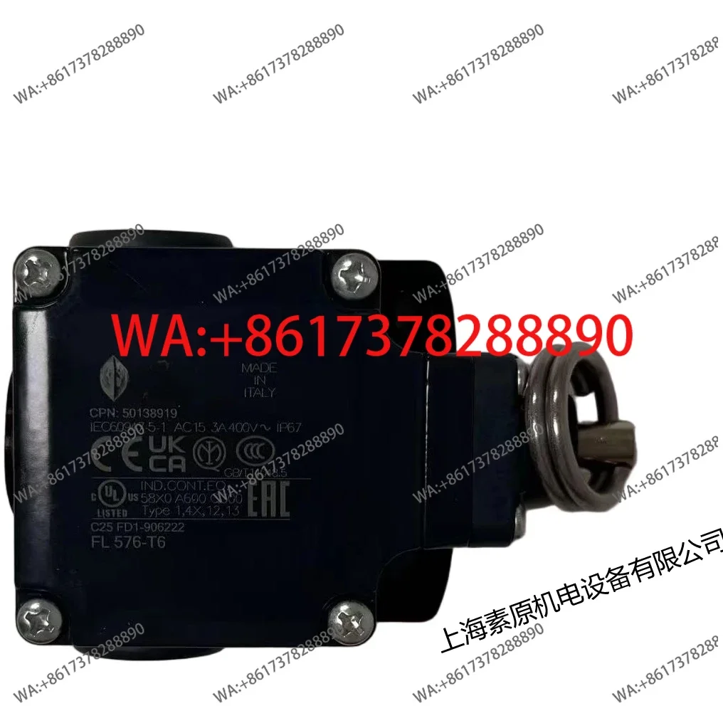 Italy's new 40 degree low temperature cold storage door special pull wire switch FL576-T6
Italy's new 40 degree low temperature cold storage door special pull wire switch FL576-T6