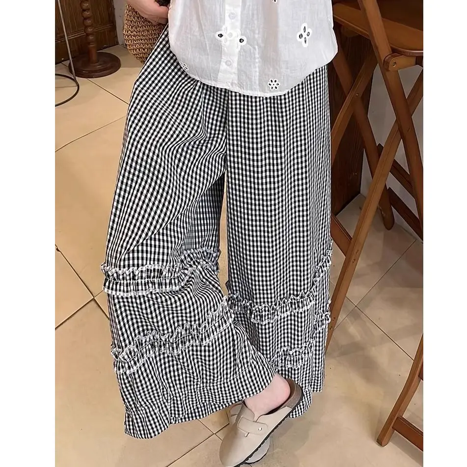 Vintage Plaid Wide-leg Pants Women's Summer Thin Small High-waisted Wooden Ear Lace Nine-point Bloomers
Vintage Plaid Wide-leg Pants Women's Summer Thin Small High-waisted Wooden Ear Lace Nine-point Bloomers