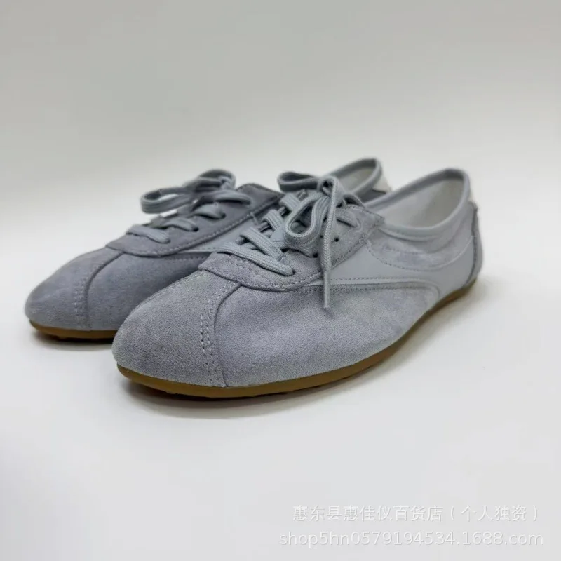 Casual Shoes ladies soft Breathable Non-slip Walking Sneakers Women Comfortable Fashion Lace Up Running Netting Sport Shoes 2025
Casual Shoes ladies soft Breathable Non-slip Walking Sneakers Women Comfortable Fashion Lace Up Running Netting Sport Shoes 2025