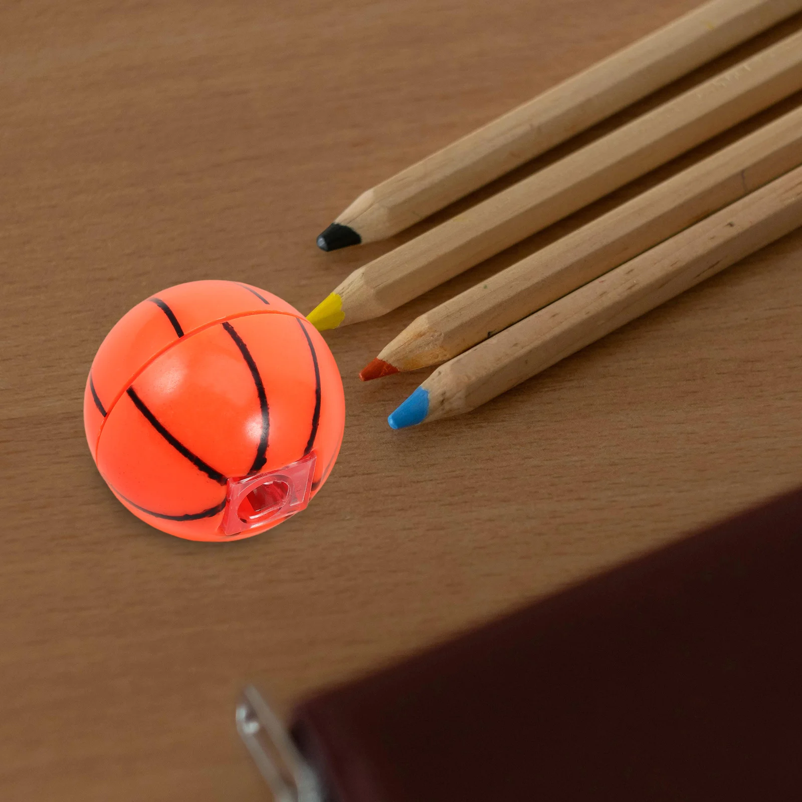 20 Pcs Football Shape Pencil Sharpener Single Hole Round Ball Efficient Sharpening Portable Durable Material Reusable Handheld
20 Pcs Football Shape Pencil Sharpener Single Hole Round Ball Efficient Sharpening Portable Durable Material Reusable Handheld